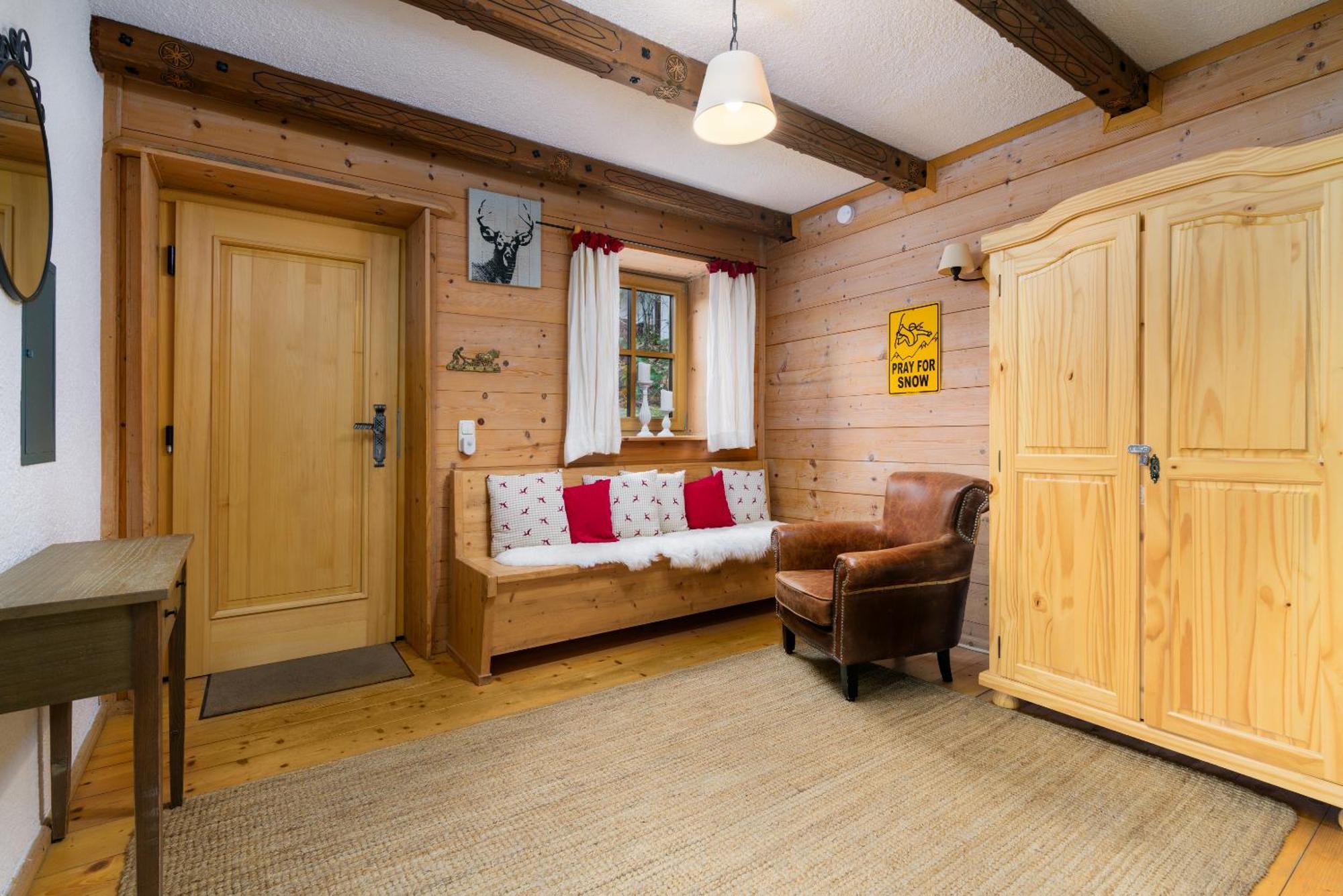 Ski-In & Ski-Out Out Chalet Maria With Amazing Mountain View มาริอาอาล์ม อัม ชไตเนอร์เนินเมียร์ ภายนอก รูปภาพ