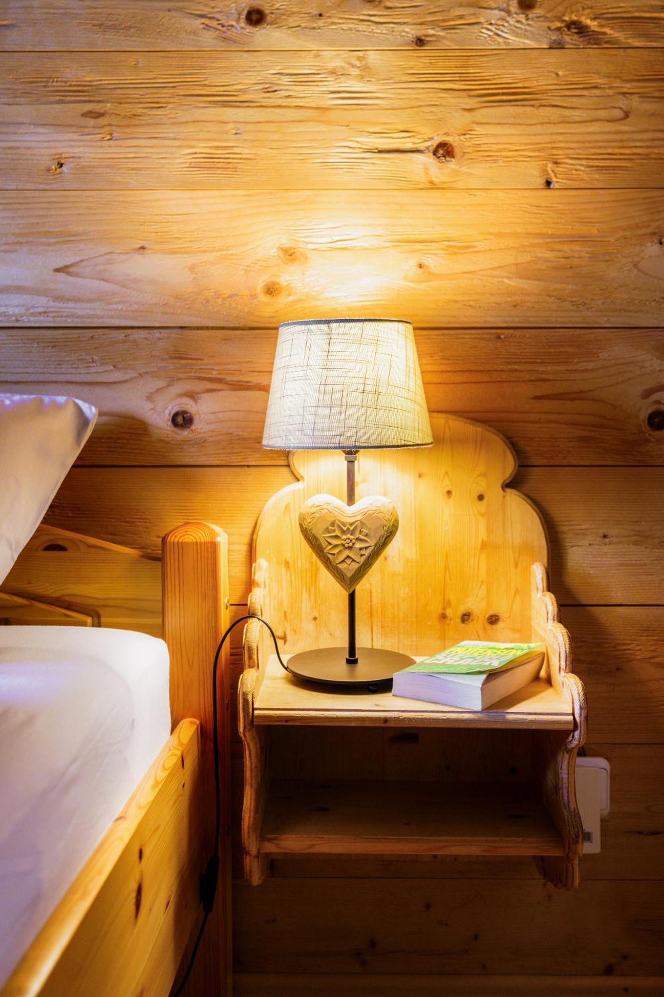 Ski-In & Ski-Out Out Chalet Maria With Amazing Mountain View มาริอาอาล์ม อัม ชไตเนอร์เนินเมียร์ ภายนอก รูปภาพ